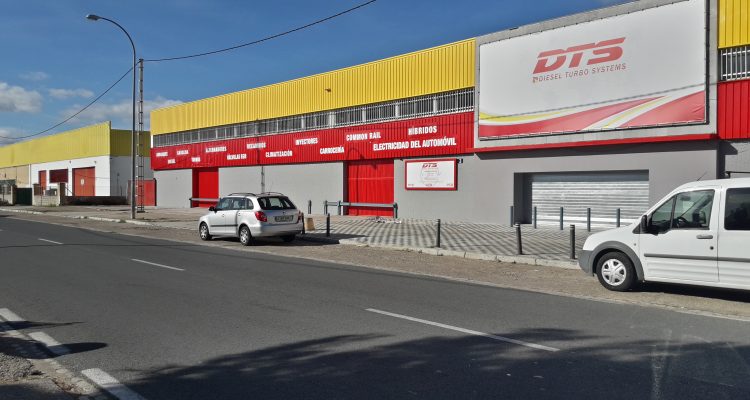 Asesoramos A La Empresa Diesel Turbo Systems En El Alquiler De Una Nave Industrial En El P.I. Store De Sevilla