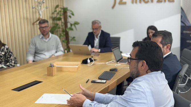 Inerzia Fortalece Su Equipo Con Reuniones Mensuales Para Ofrecer El Mejor Servicio